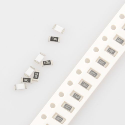 天二贴片电阻CHH1210G3K83P05Z 参数 1210 3.9K 2% 1.5W 100PPM